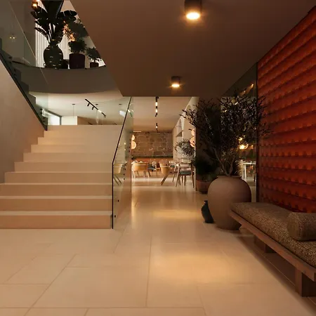 705 O'porto 4*