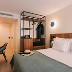 Hotel 705 O'porto