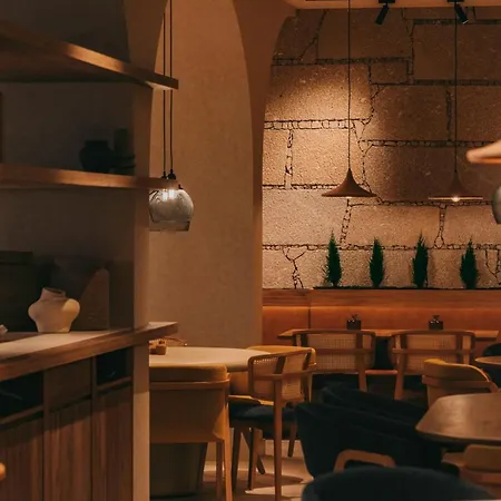 705 O'porto 4*